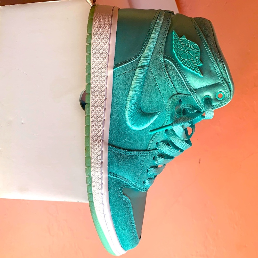 Retro Highs - image 1